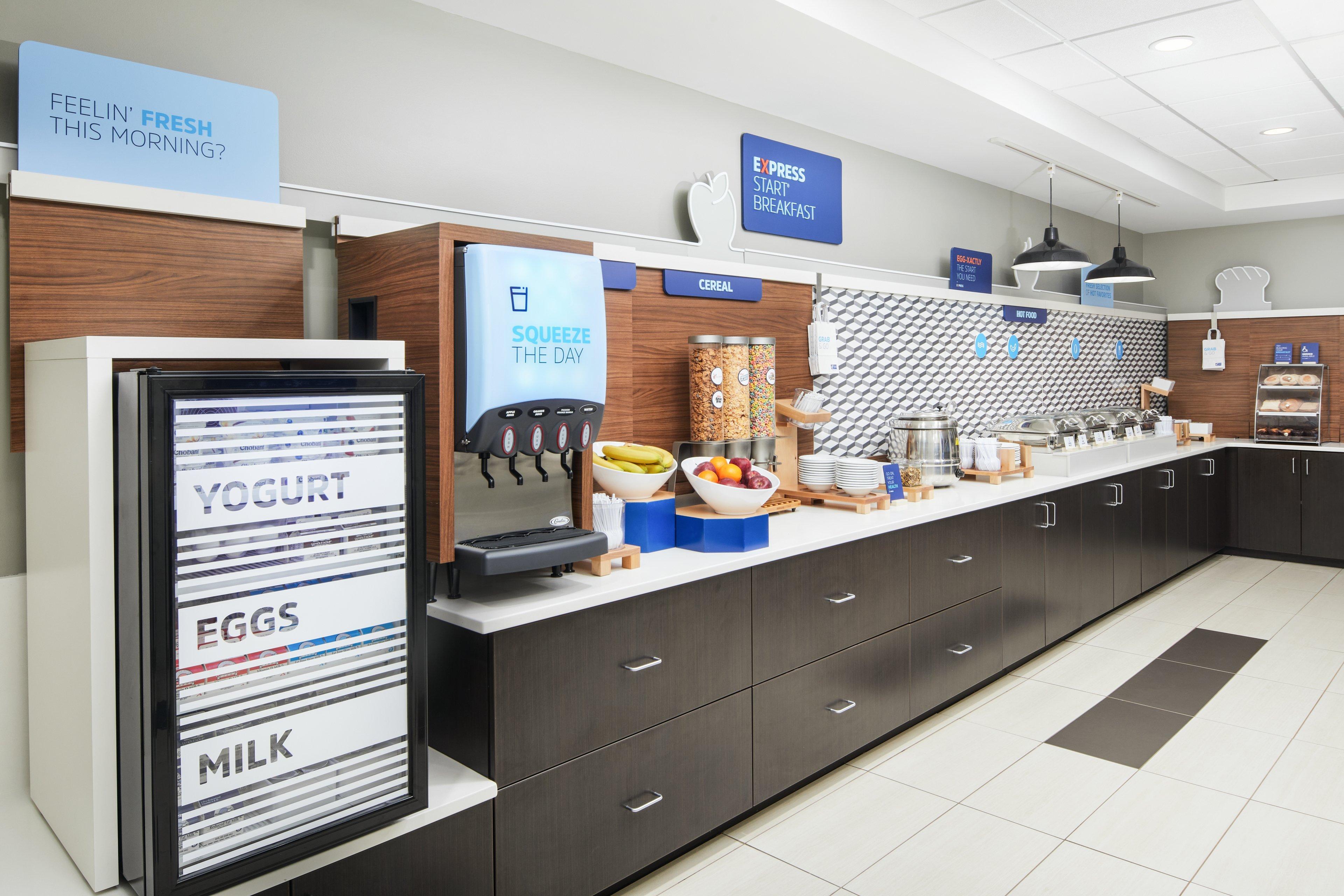 Holiday Inn Express Richmond - Midtown By Ihg Bagian luar foto