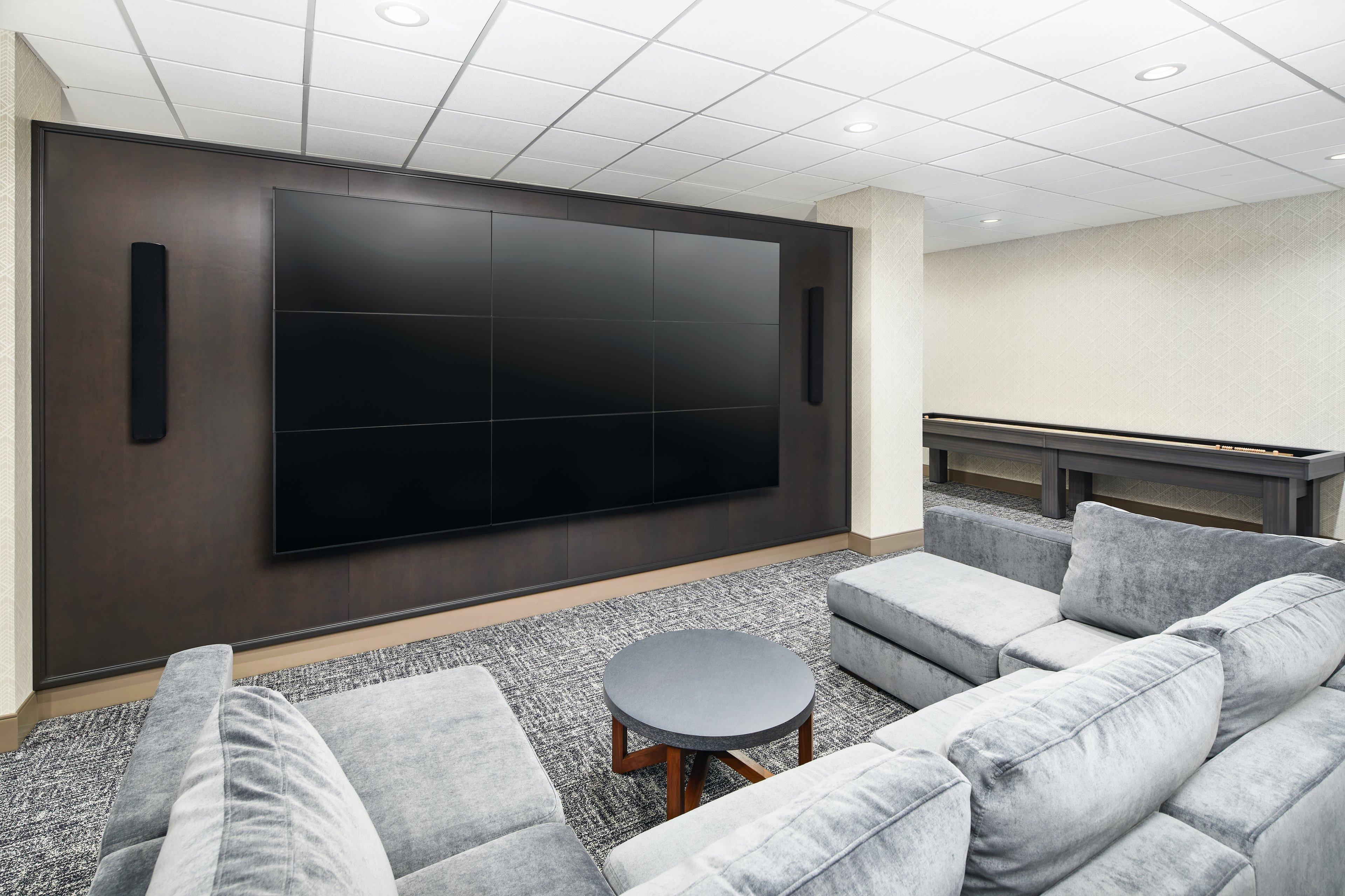Holiday Inn Express Richmond - Midtown By Ihg Bagian luar foto