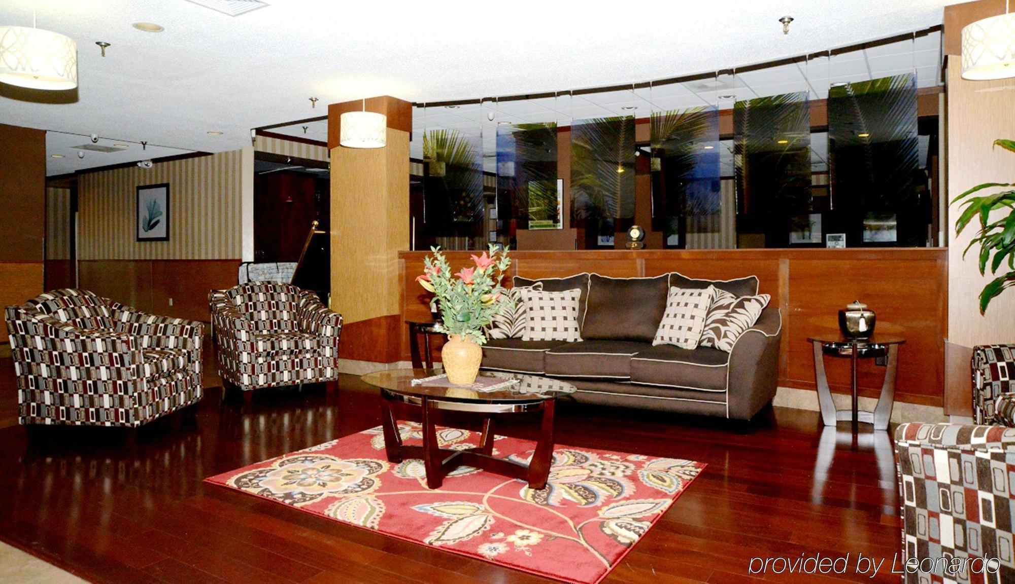 Holiday Inn Express Richmond - Midtown By Ihg Bagian luar foto