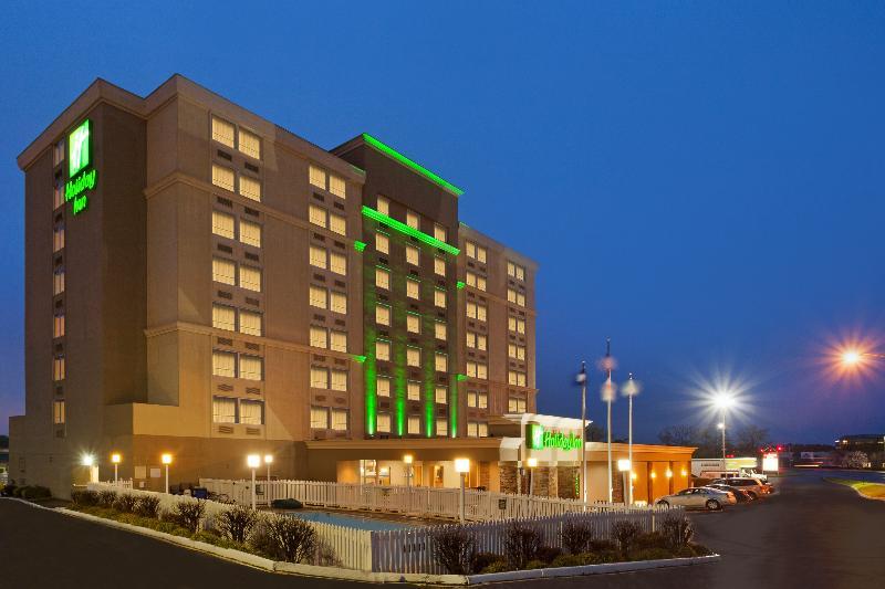 Holiday Inn Express Richmond - Midtown By Ihg Bagian luar foto